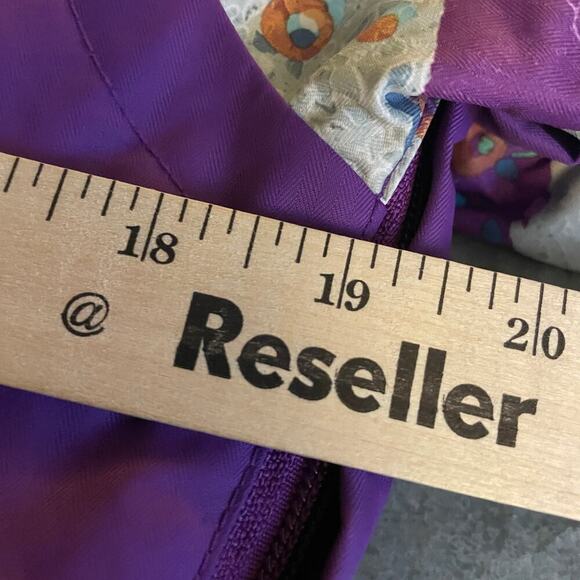 Roxy Girls 10K Hooded Insulated Ski Snow Jacket XL 16 Purple White Stripe Floral - Picture 13 of 14